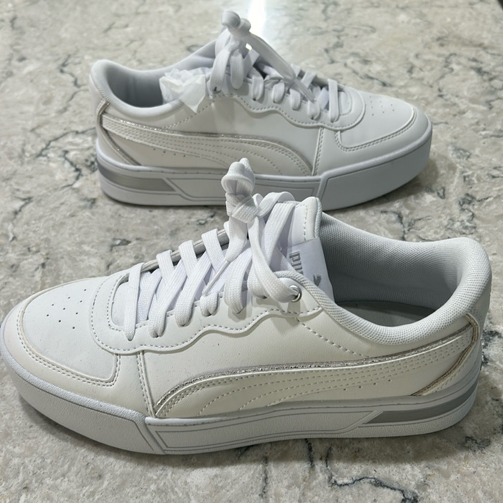 PUMA sky metallic